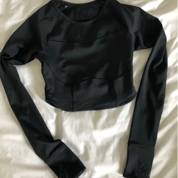 Gymshark Tops - XS Gymshark Long sleeve athletic Cropped Top